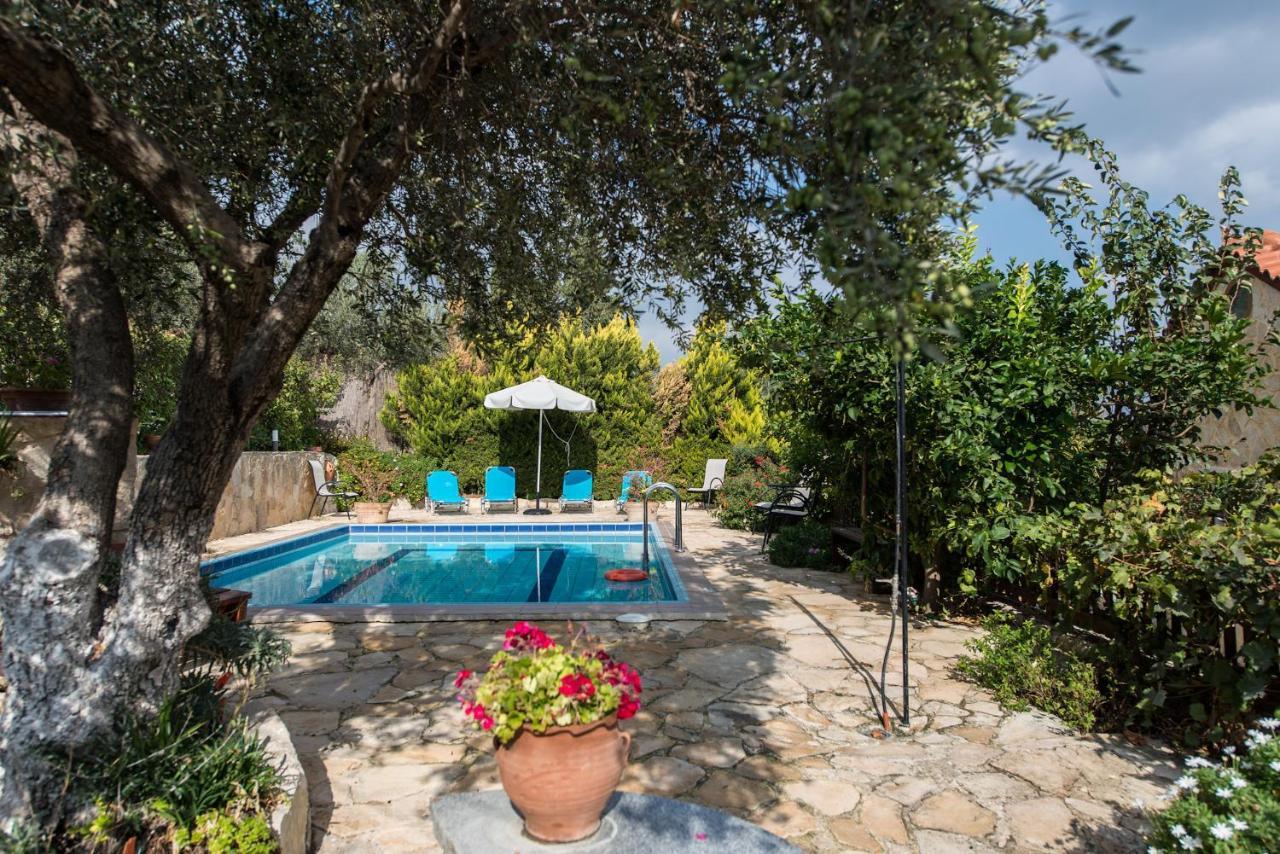 Villa Toula With Pool Nr Armeni Crete Makhairoí Exterior foto